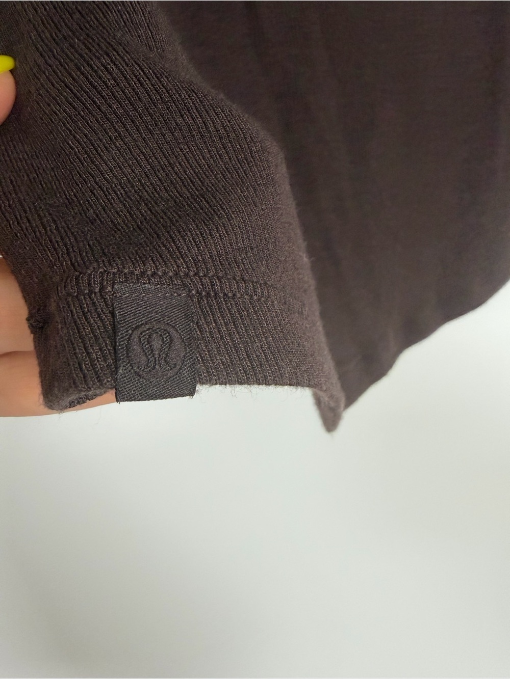 lululemon Hold Tight Short-Sleeve - Picture 5 of 5